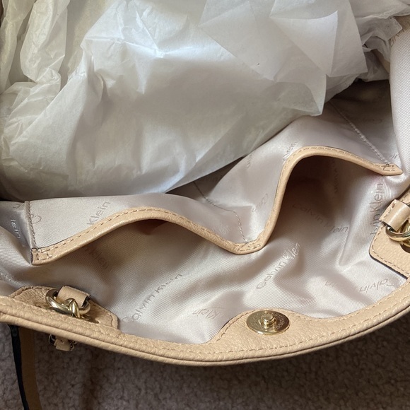 NWOT Calvin Klein Saffiano Tote Leather Beige‎ Handbag - Picture 14 of 14